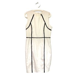Vicky Tiel Ivory White with Black Leather Trim Sheath Dress 12‎